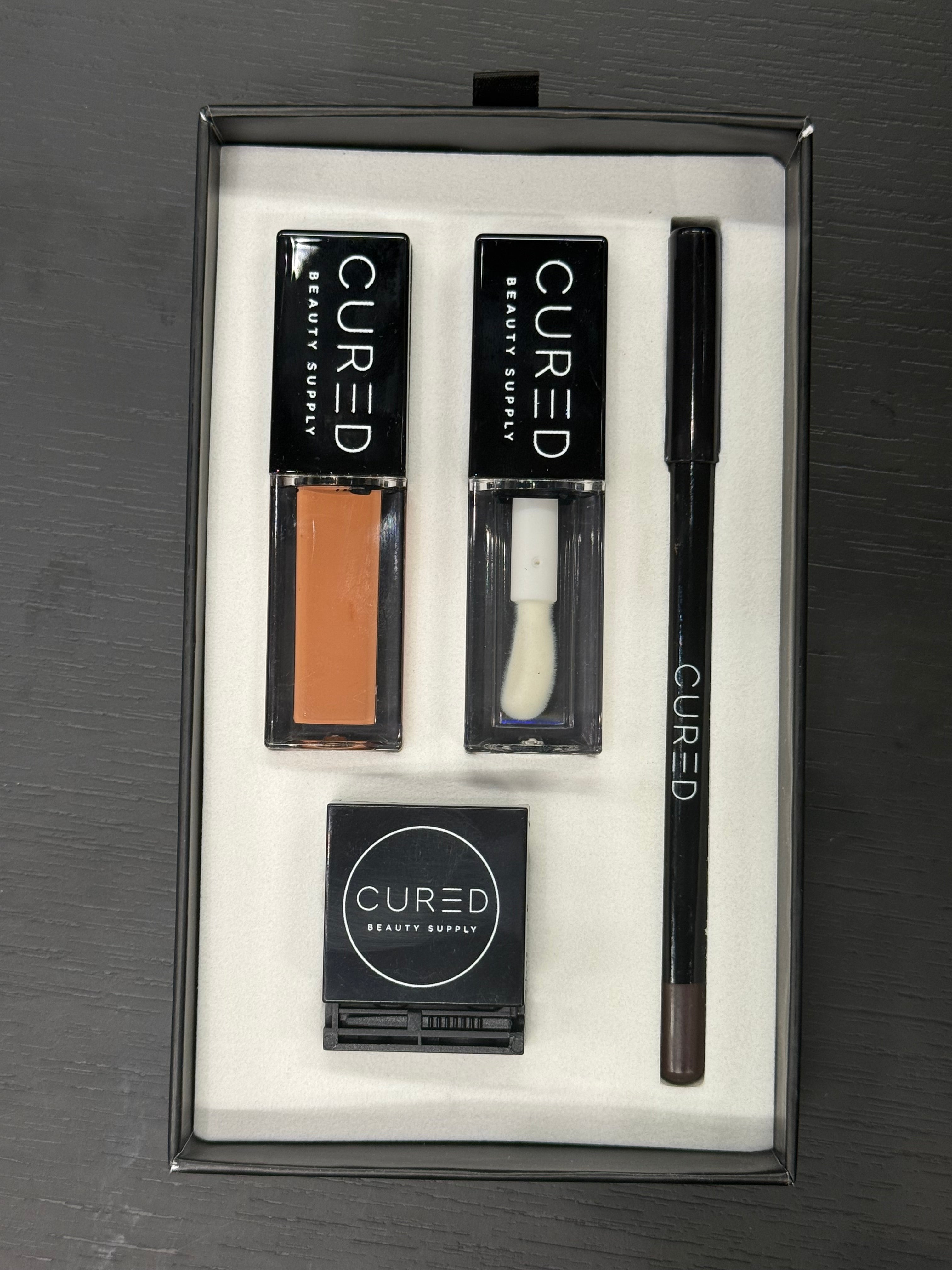 Cured Lip Kit